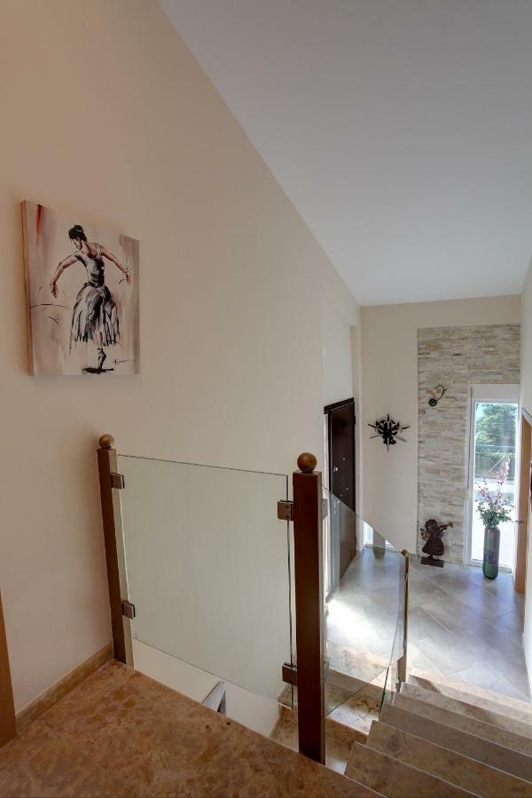 Vv Luxury Experience Villa Fourka Dış mekan fotoğraf